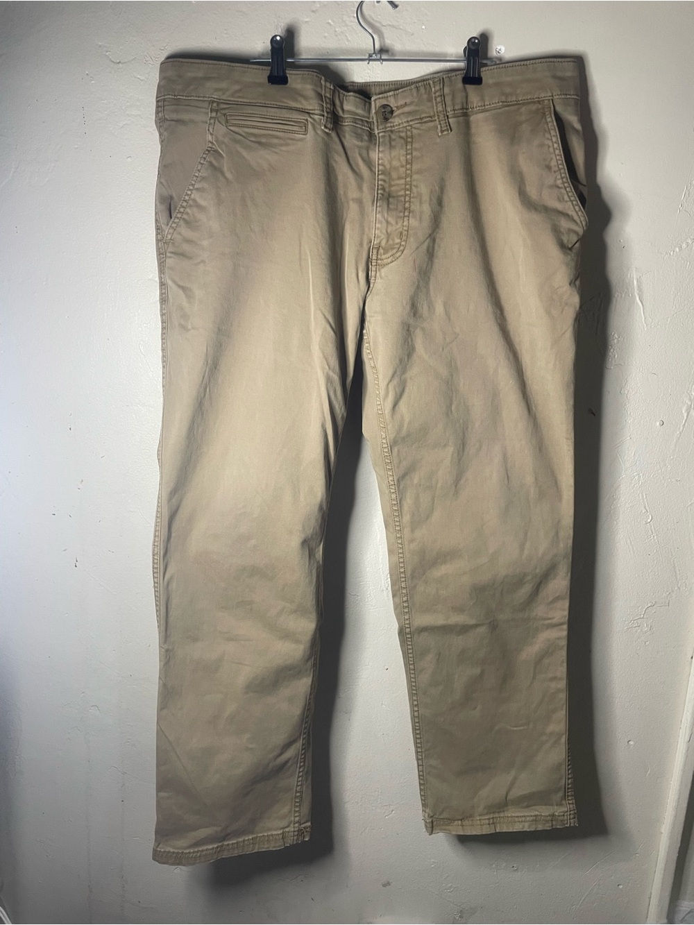 St. John's Bay SZ 38X30 Men's Khaki Chino Pants - Light Tan